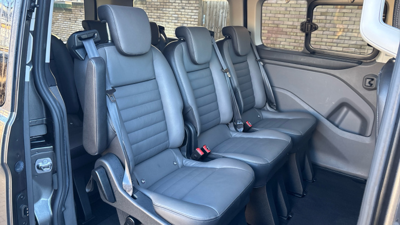 Ford Tourneo Custom Transit Custom Tourneo L2 Diesel Fwd 2.0 EcoBlue 185ps L/R 8 Seat Titanium X Auto
